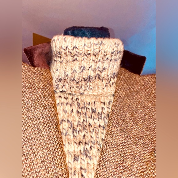 Vintage MK super thick knit 💯 % cashmere turtleneck sweater - Picture 7 of 9